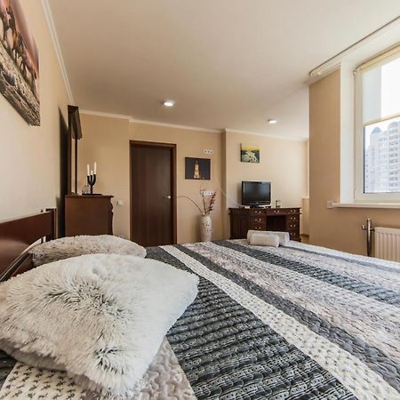 קייב Super Comfort Flat For You Near The Metro. מראה חיצוני תמונה