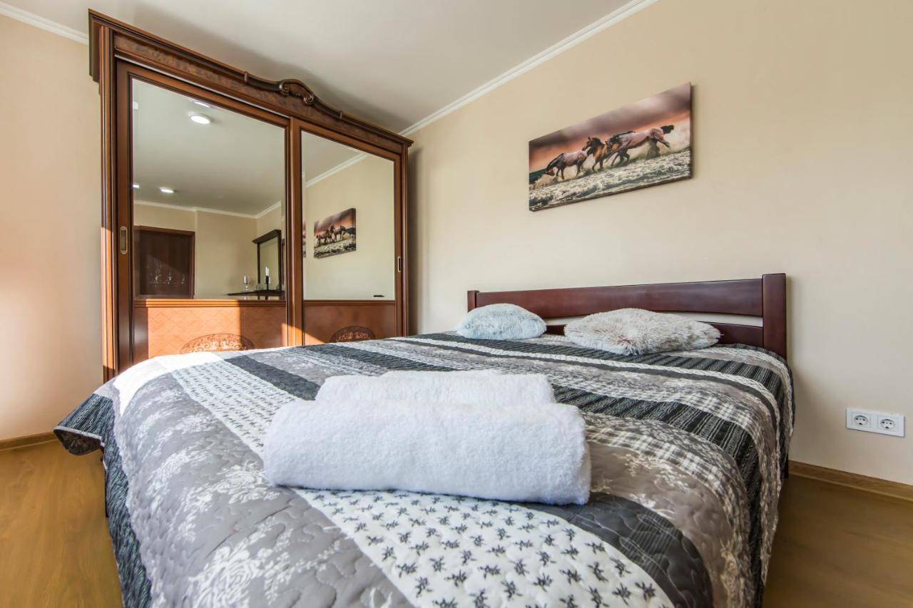 קייב Super Comfort Flat For You Near The Metro. מראה חיצוני תמונה